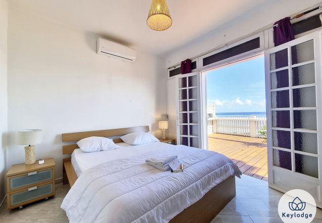 Appartement à Saint-Leu - T3 pieds dans l’eau – Mosala 2** – Saint-Leu Appartement à Saint-Leu - T3 pieds dans l’eau – Mosala 2** – Saint-Leu