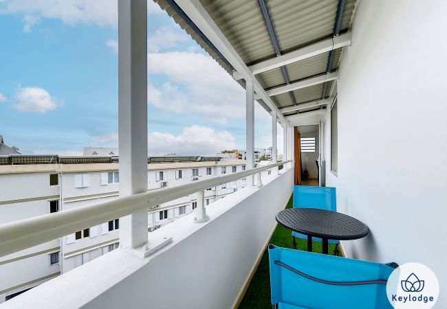 Appartement à Saint Denis - T2 – Louise - 50 m² - Près du centre-ville de Saint-Denis Appartement à Saint Denis - T2 – Louise - 50 m² - Près du centre-ville de Saint-Denis