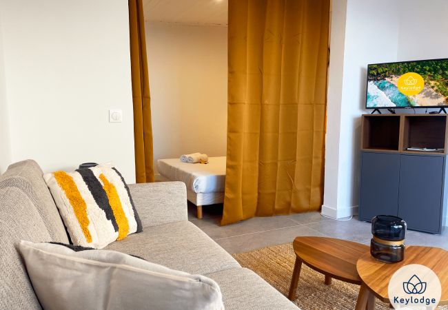 Studio à Saint Denis - Perle de Lotus - studio 28m² - Saint-Denis  Studio à Saint Denis - Perle de Lotus - studio 28m² - Saint-Denis