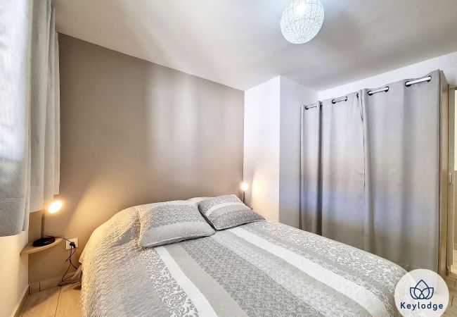 Maison à LE TAMPON - Villa Marie France – 60 m² - avec sauna et jacuzzi à la Plaine des cafres Maison à LE TAMPON - Villa Marie France – 60 m² - avec sauna et jacuzzi à la Plaine des cafres