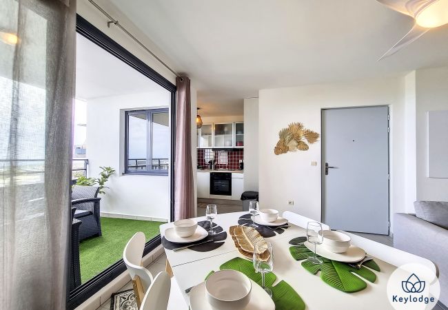 Appartement à Saint Denis - T2 – Azurite – 43 m² – Saint-Denis Appartement à Saint Denis - T2 – Azurite – 43 m² – Saint-Denis