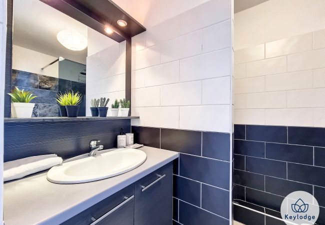 Appartement à Saint Denis - T2 – Azurite – 43 m² – Saint-Denis Appartement à Saint Denis - T2 – Azurite – 43 m² – Saint-Denis