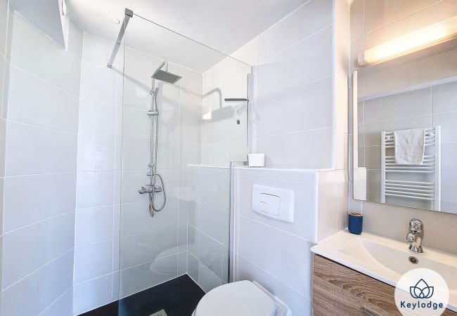 Appartement à Saint Pierre - Wopé l’Appart – beau T4 à 3 min du CHU - Terre Sainte  Appartement à Saint Pierre - Wopé l’Appart – beau T4 à 3 min du CHU - Terre Sainte