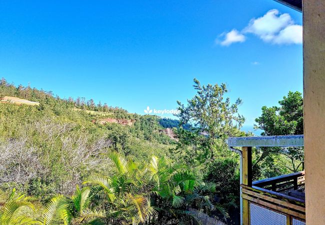 Appartement à Saint Denis - Noulakaz, T3 de 62m² à la Montagne, Saint-Denis  Appartement à Saint Denis - Noulakaz, T3 de 62m² à la Montagne, Saint-Denis