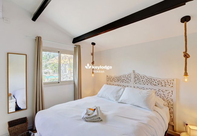 Studio à Saint-Gilles les Bains - Chez Jab - studio avec piscine partagée - Boucan Canot Studio à Saint-Gilles les Bains - Chez Jab - studio avec piscine partagée - Boucan Canot