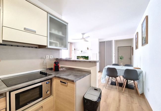 Appartement à Saint Denis - Café Pointu - T2 à Sainte-Clotilde Appartement à Saint Denis - Café Pointu - T2 à Sainte-Clotilde