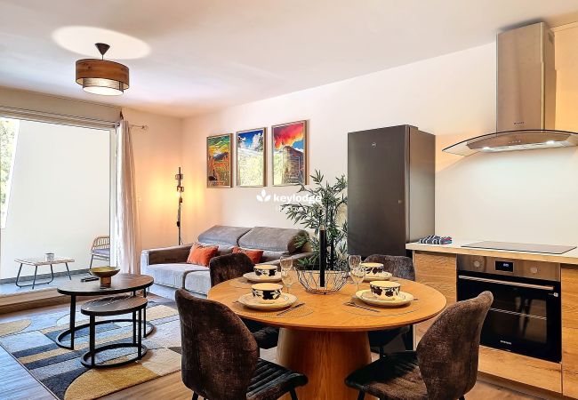 Appartement à Saint Denis - T2 – Ecrin de douceur - 42 m2 – à 10 min du centre-ville de Saint-Denis Appartement à Saint Denis - T2 – Ecrin de douceur - 42 m2 – à 10 min du centre-ville de Saint-Denis