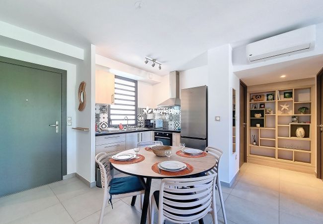Appartement à Saint-Paul - Tanière de St Paul – T2 43 m2 proche du front de mer Appartement à Saint-Paul - Tanière de St Paul – T2 43 m2 proche du front de mer