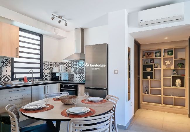 Appartement à Saint-Paul - Tanière de St Paul – T2 43 m2 proche du front de mer Appartement à Saint-Paul - Tanière de St Paul – T2 43 m2 proche du front de mer