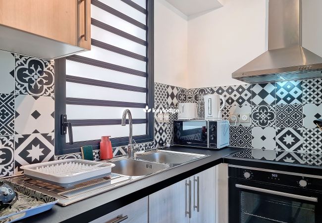 Appartement à Saint-Paul - Tanière de St Paul – T2 43 m2 proche du front de mer Appartement à Saint-Paul - Tanière de St Paul – T2 43 m2 proche du front de mer