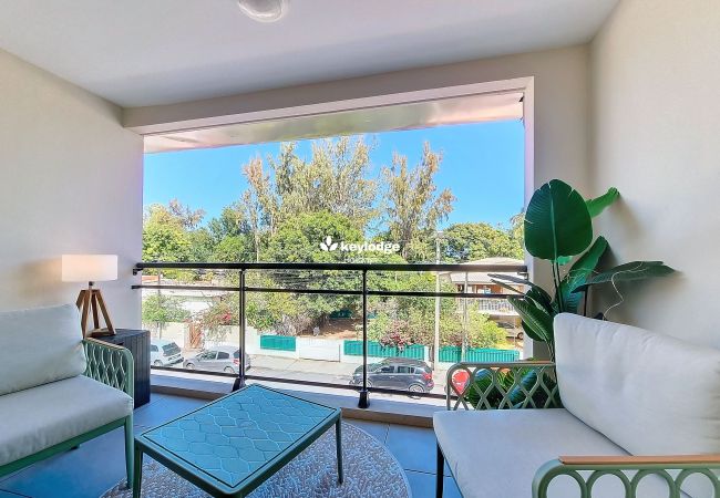 Appartement à Saint-Paul - Tanière de St Paul – T2 43 m2 proche du front de mer Appartement à Saint-Paul - Tanière de St Paul – T2 43 m2 proche du front de mer