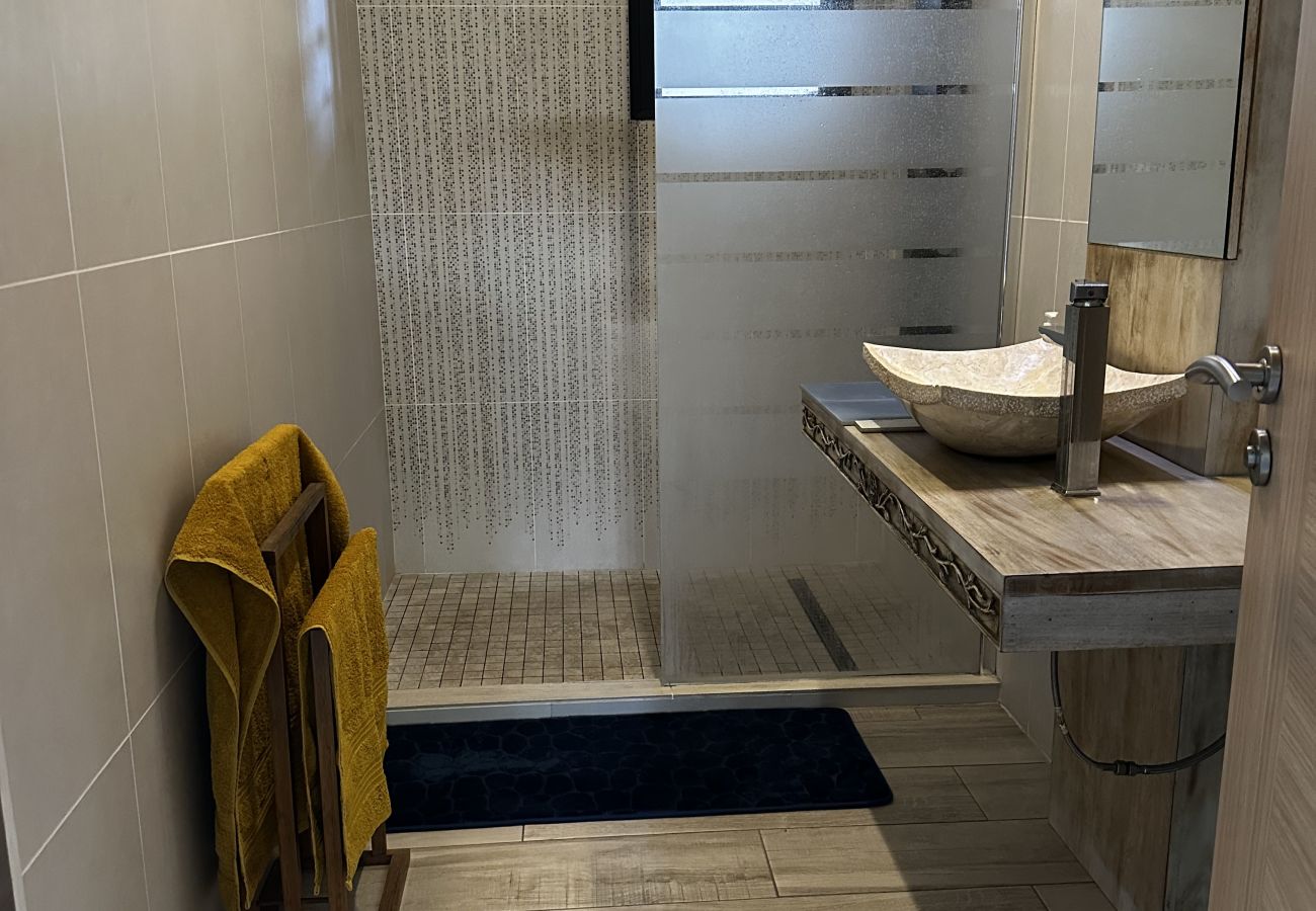 Appartement à Saint-Paul - Frangipanier – Rez-de-jardin de 55m² – Saint-Paul