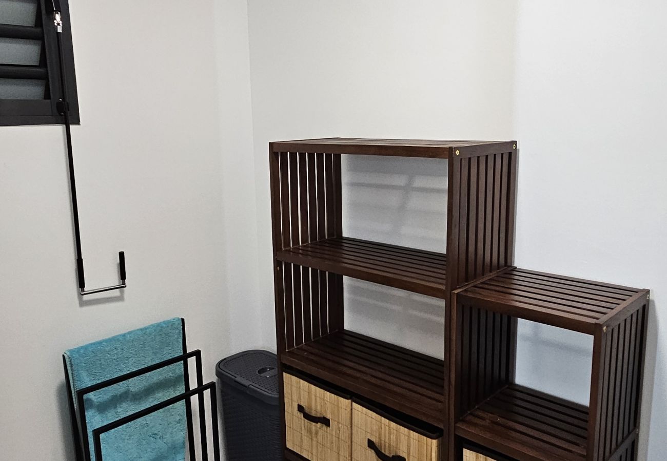 Appartement à SAINT-PIERRE - Kaz des Epices – T3 de 60m² – Saint-Pierre Appartement à SAINT-PIERRE - Kaz des Epices – T3 de 60m² – Saint-Pierre