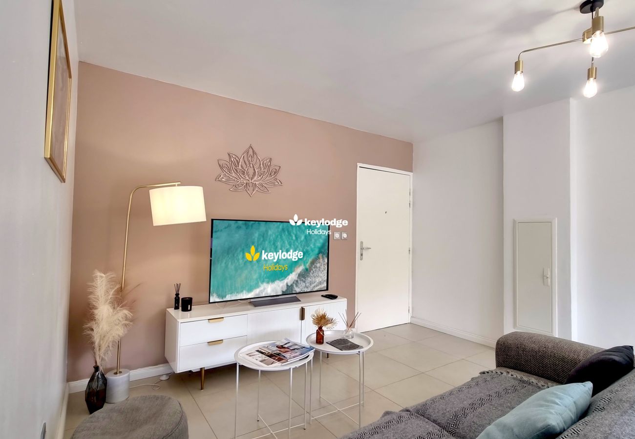 Appartement à Saint-Denis - T2 Kamala – 50m² avec terrasse extérieur - Sainte-Clotilde