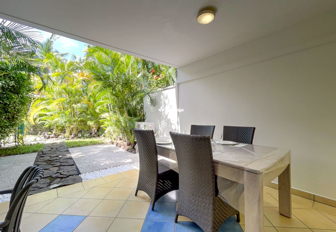 Appartement à Saint-Gilles les Bains - T3 Hevi – 68m² avec terrasse extérieure et piscine commune – La Saline-les-Bains