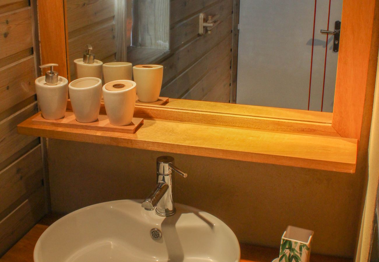 Maison à L'Étang-Salé - Vetibunga Bungalow –25m² avec Jacuzzi – Etang-Salé