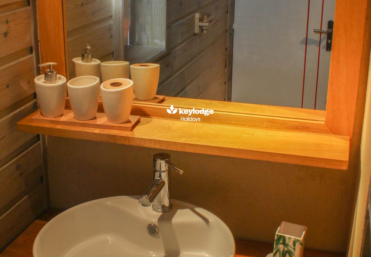 Maison à L'Étang-Salé - Vetibunga Bungalow –25m² avec Jacuzzi – Etang-Salé