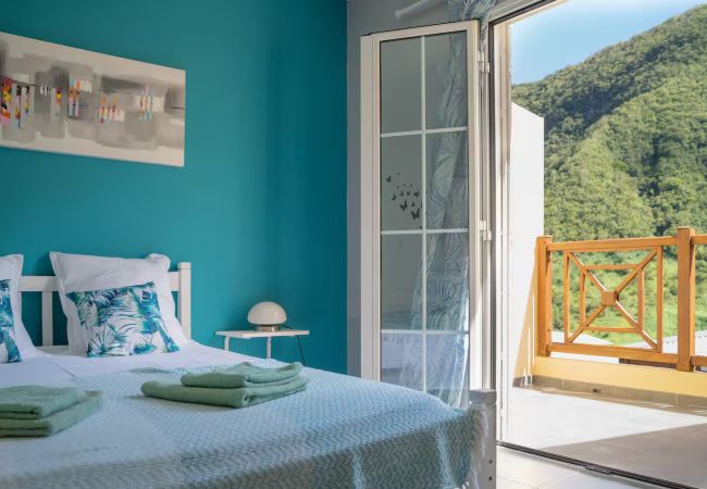 Maison à LA POSSESSION - Evasion-Dos D’ane*** – villa 4 chambres jacuzzi – La Possession