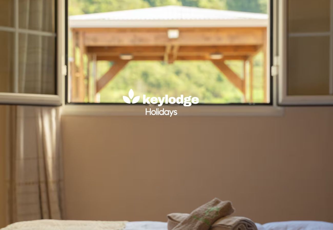 Maison à LA POSSESSION - Evasion-Dos D’ane*** – Villa 4 chambres jacuzzi – La Possession