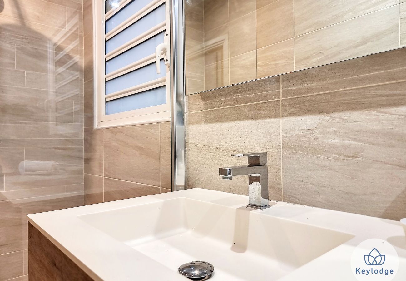 Appartement à LES AVIRONS - Cardinal –T1 bis 35m² avec bassin détente commun – Les Avirons