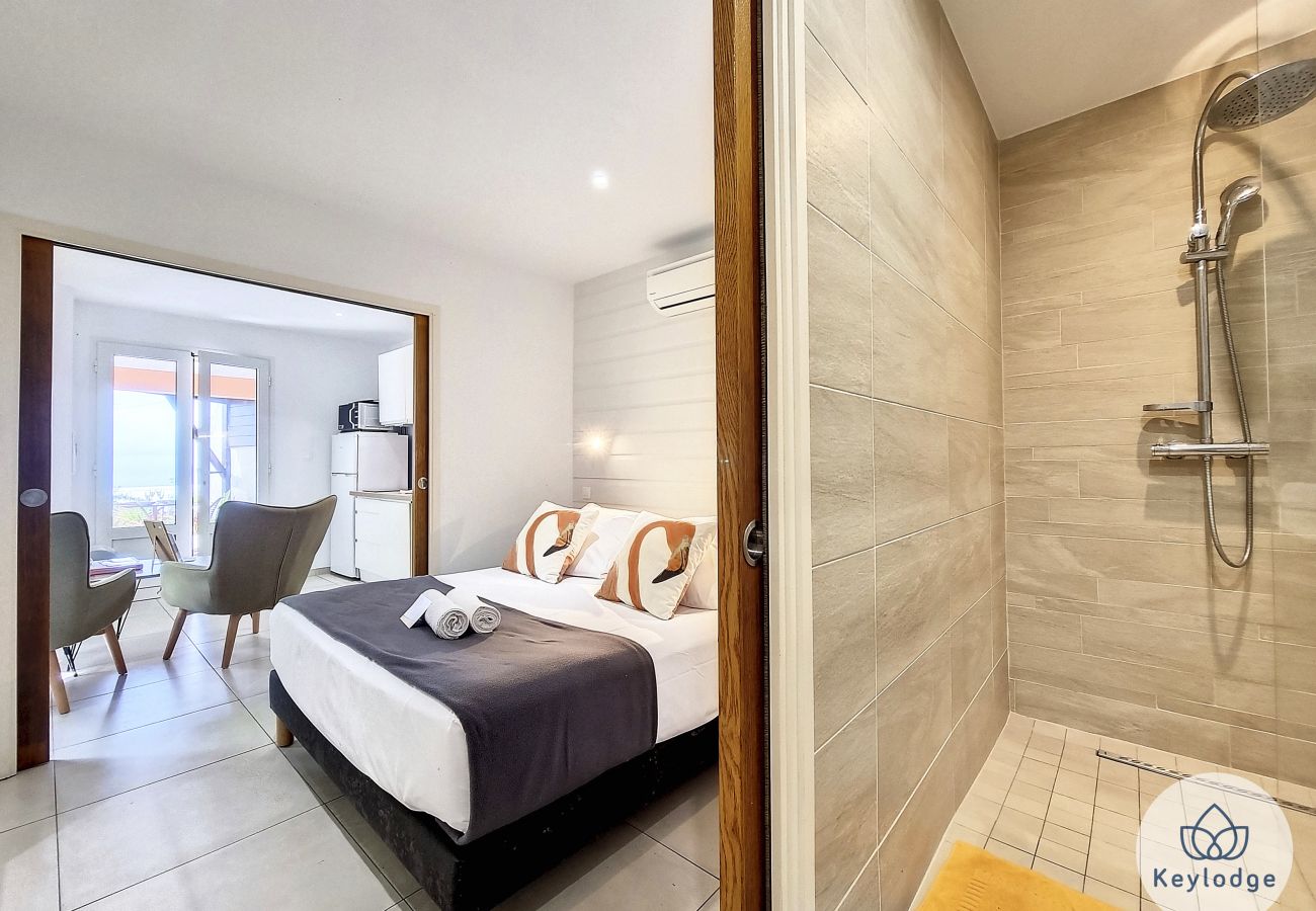 Appartement à LES AVIRONS - Cardinal –T1 bis 35m² avec bassin détente commun – Les Avirons