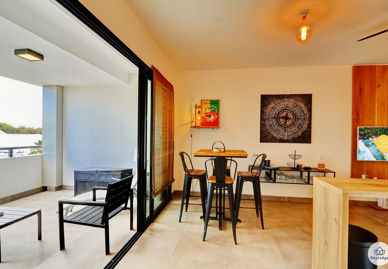 Appartement à Saint-Gilles les Bains - Le Alyssa - T3 – 50 m2 – Ermitage Les Bains