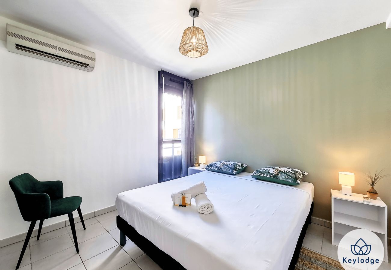 Appartement à Saint Denis - T2 – Azurite – avec vue mer – Saint-Denis