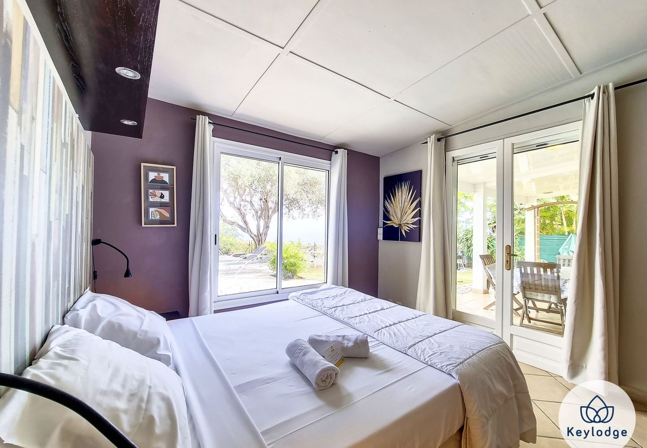 Villa à Saint-Gilles les Hauts - Villa Cadentia*** – 3 chambres avec piscine et vue mer – Saint-Gilles les Hauts