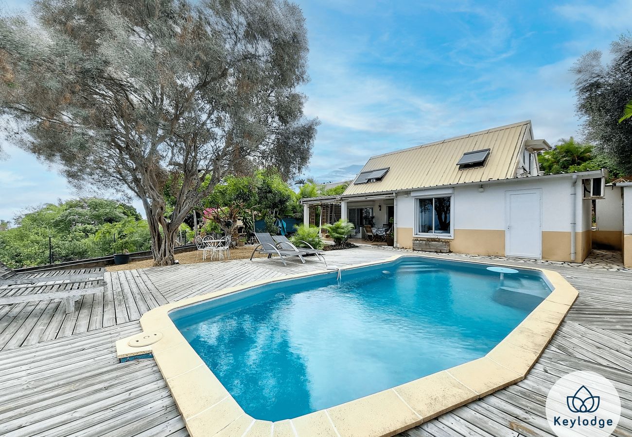Villa à Saint-Gilles les Hauts - Villa Cadentia*** – 3 chambres avec piscine et vue mer – Saint-Gilles les Hauts