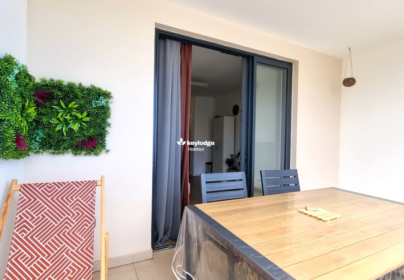 Appartement à Saint-Leu - Milado – T2 avec piscine partagée – St-Leu