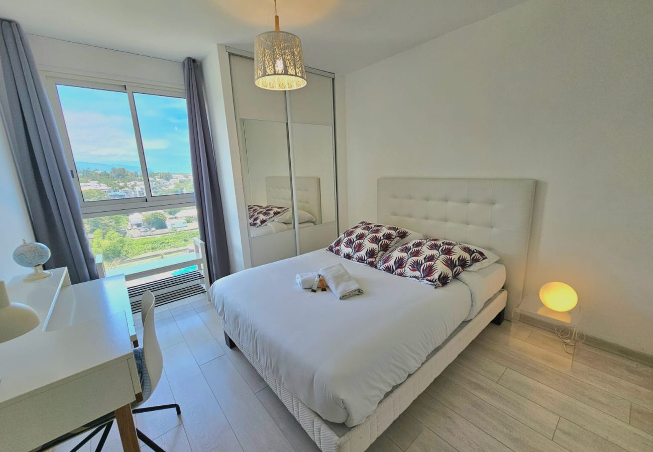 Appartement à SAINTE-MARIE - Horizon Magellan – Grand T3 de 86m²– Sainte-Marie