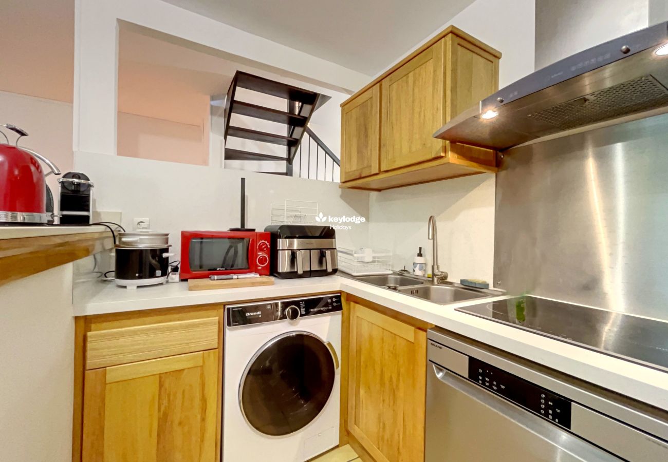 Appartement à Saint-Gilles les Bains - T3 Hevi – 68m² avec terrasse extérieure et piscine commune – La Saline-les-Bains